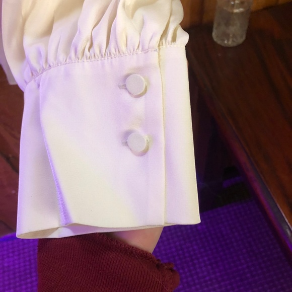 NWT Ivory Blouse - Picture 6 of 7